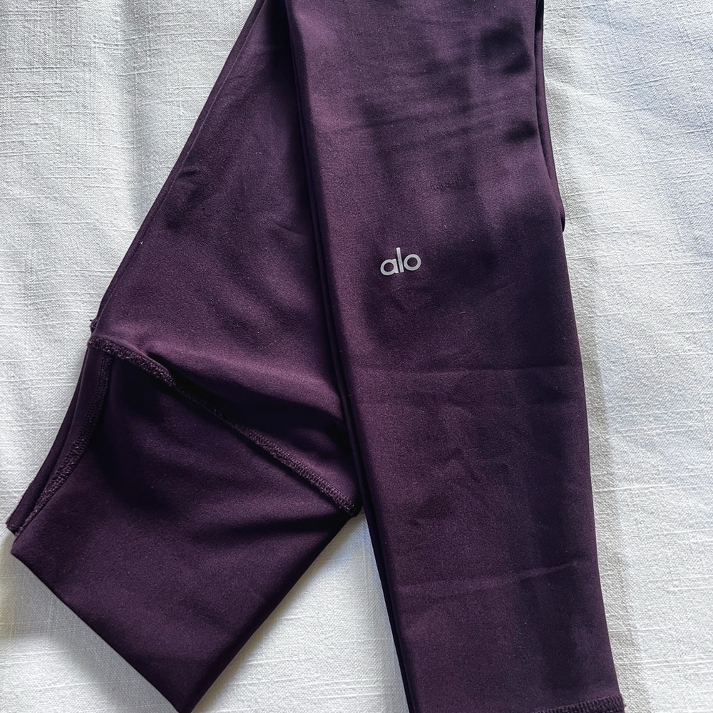 ALO Yoga Purple Performance Leggings